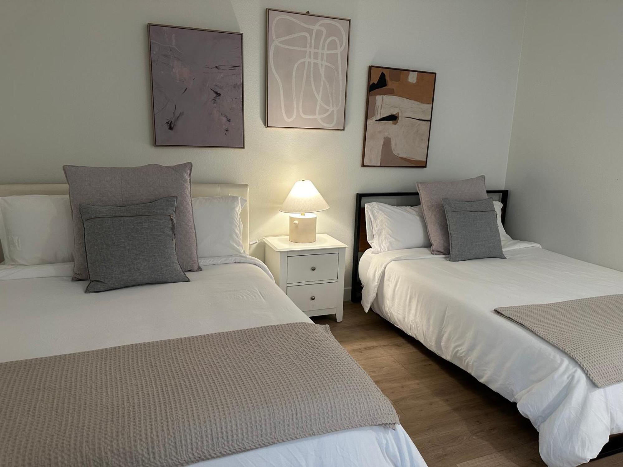 Cozy Apartment In Hollywood ลอสแอนเจลิส ภายนอก รูปภาพ